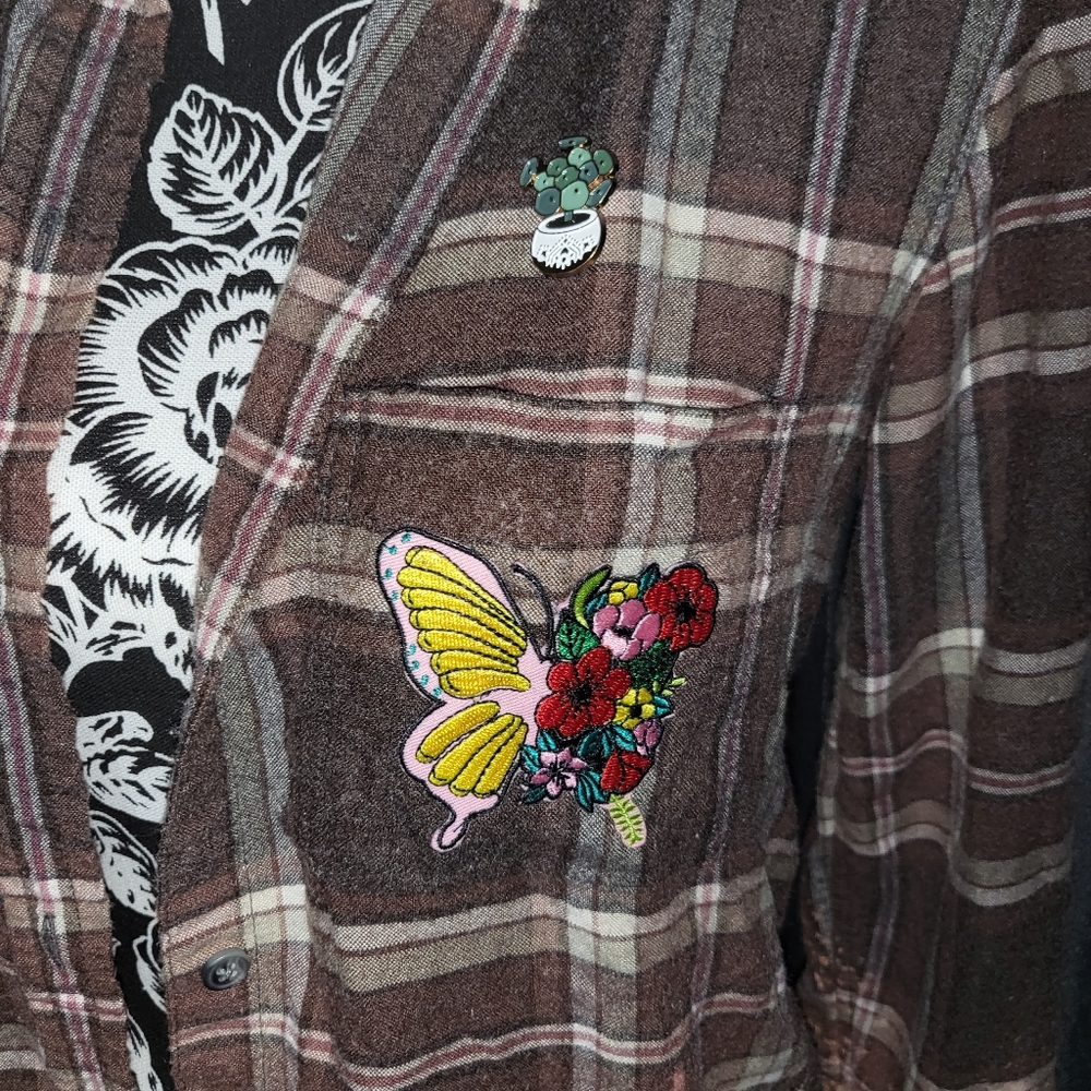 Oversized American Eagle Destroyed Upcycled perfect camping Flannel Size small - Picture 4 of 13